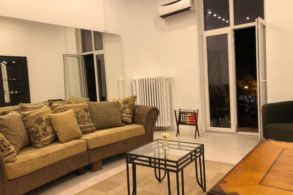 Outstanding 3Br Ultracentral Cityview Balcony Aaa Apartment Bucureşti Ngoại thất bức ảnh