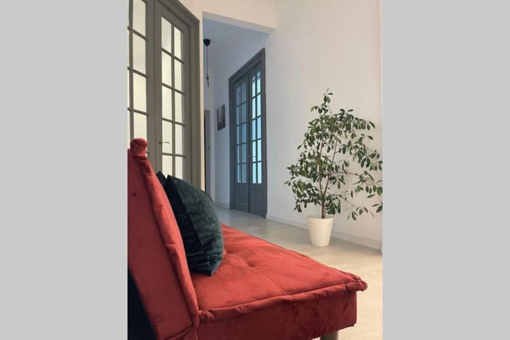 Outstanding 3Br Ultracentral Cityview Balcony Aaa Apartment Bucureşti Ngoại thất bức ảnh