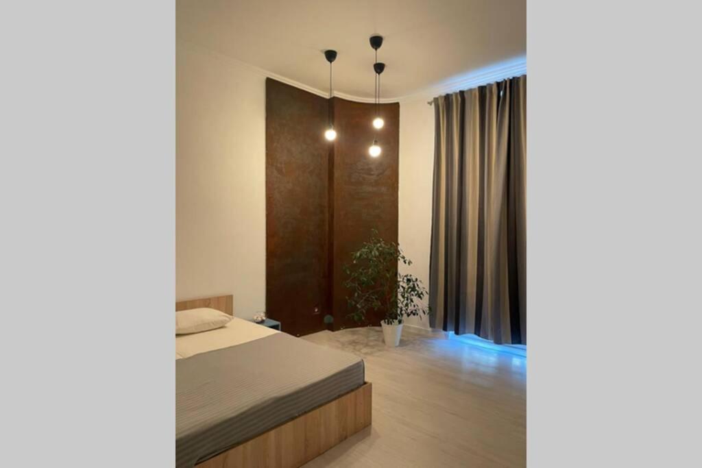 Outstanding 3Br Ultracentral Cityview Balcony Aaa Apartment Bucureşti Ngoại thất bức ảnh